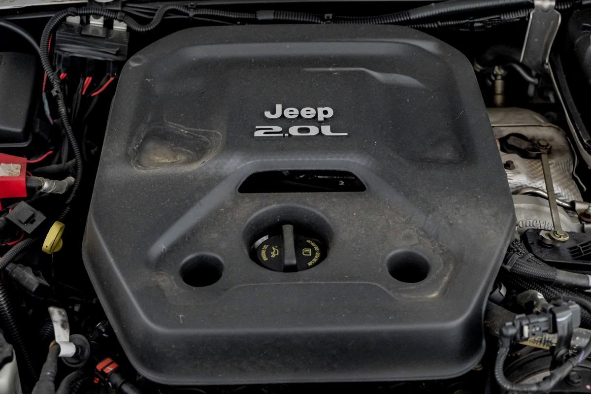 Used 2018 Jeep Wrangler Unlimited Sahara image 54