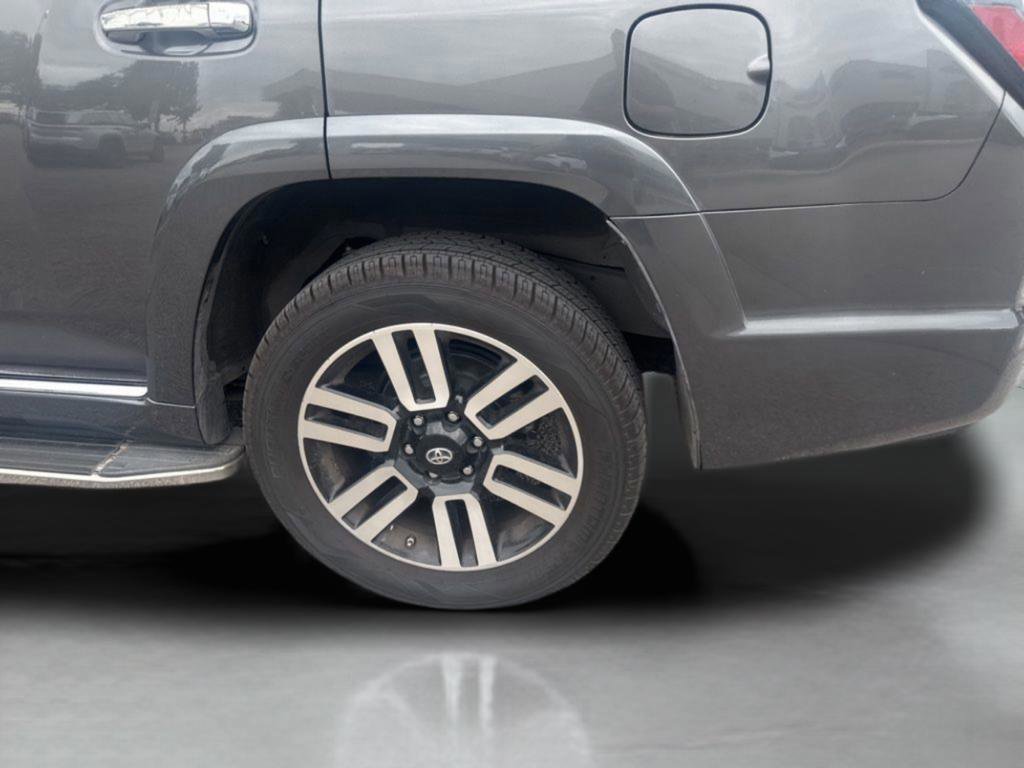 Used 2014 Toyota 4Runner Limited RWD image 31