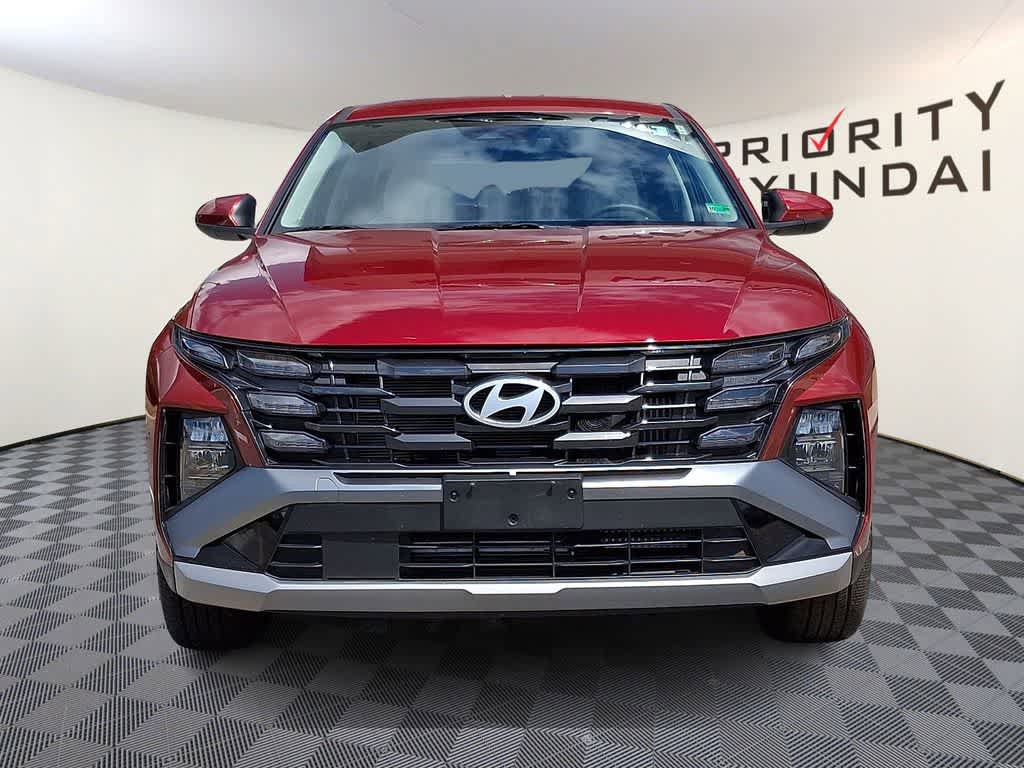 Used 2026 Hyundai Tucson Blue SE w/ Tow & Go Package AWD/4WD image 2