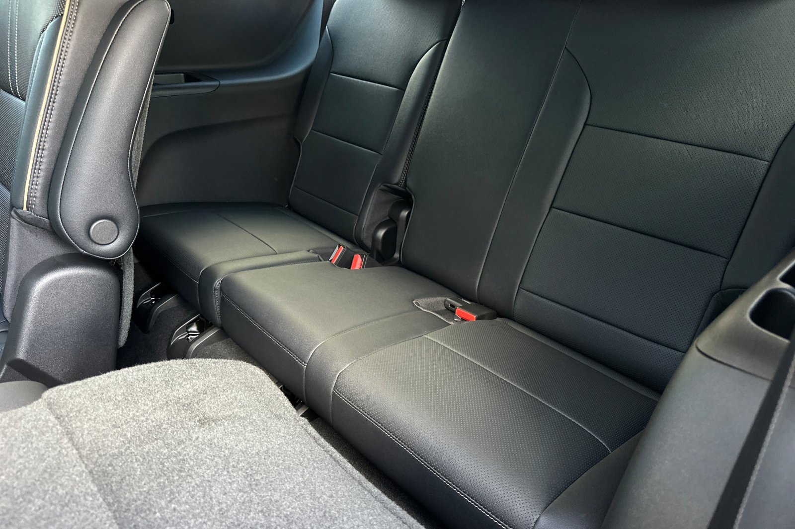 New 2026 Chevrolet Traverse High Country image 15