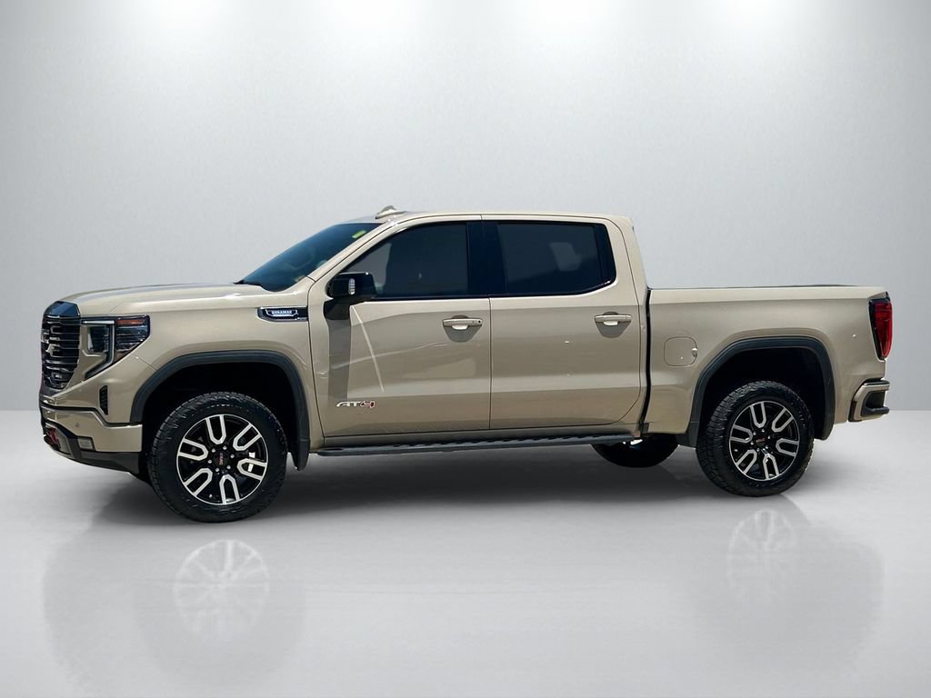 Used 2023 GMC Sierra 1500 AT4 w/ AT4 Premium Package AWD/4WD image 8