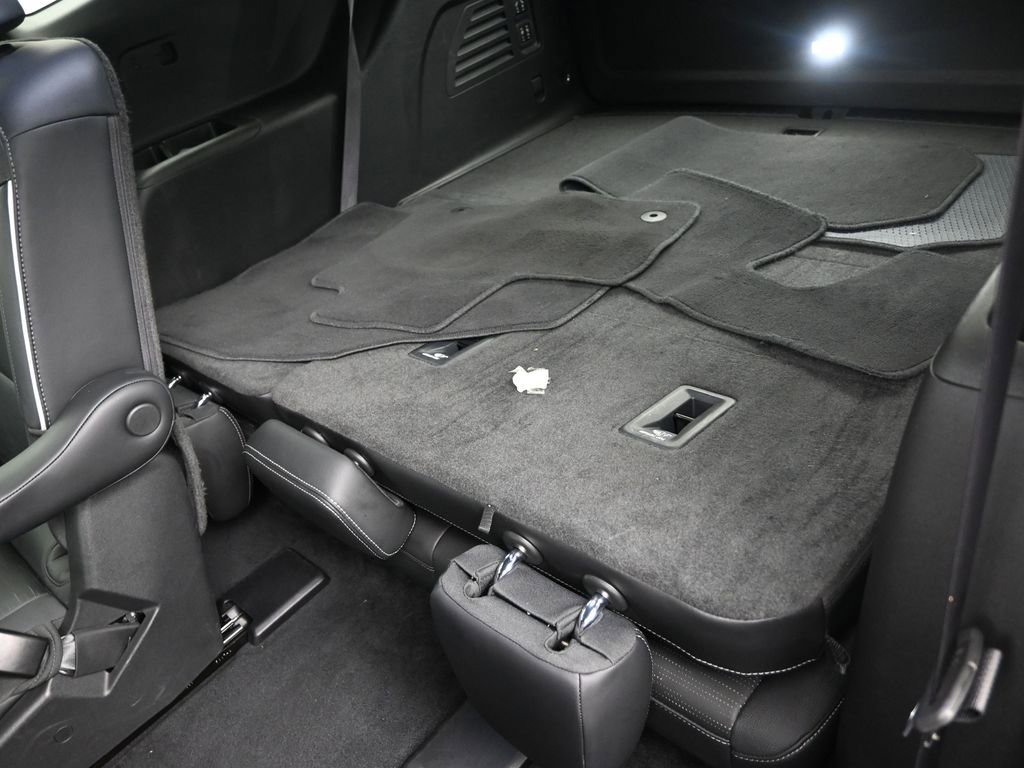 Used 2025 Buick Enclave Sport Touring w/ Power Package image 11