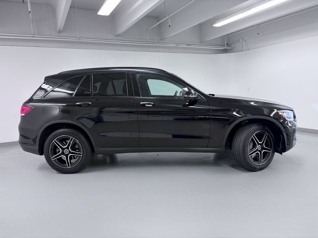 Used 2021 Mercedes-Benz GLC 300 4MATIC image 7