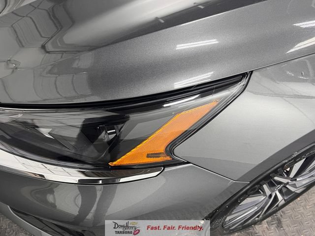 Used 2025 Nissan Altima 2.5 SV FWD image 12