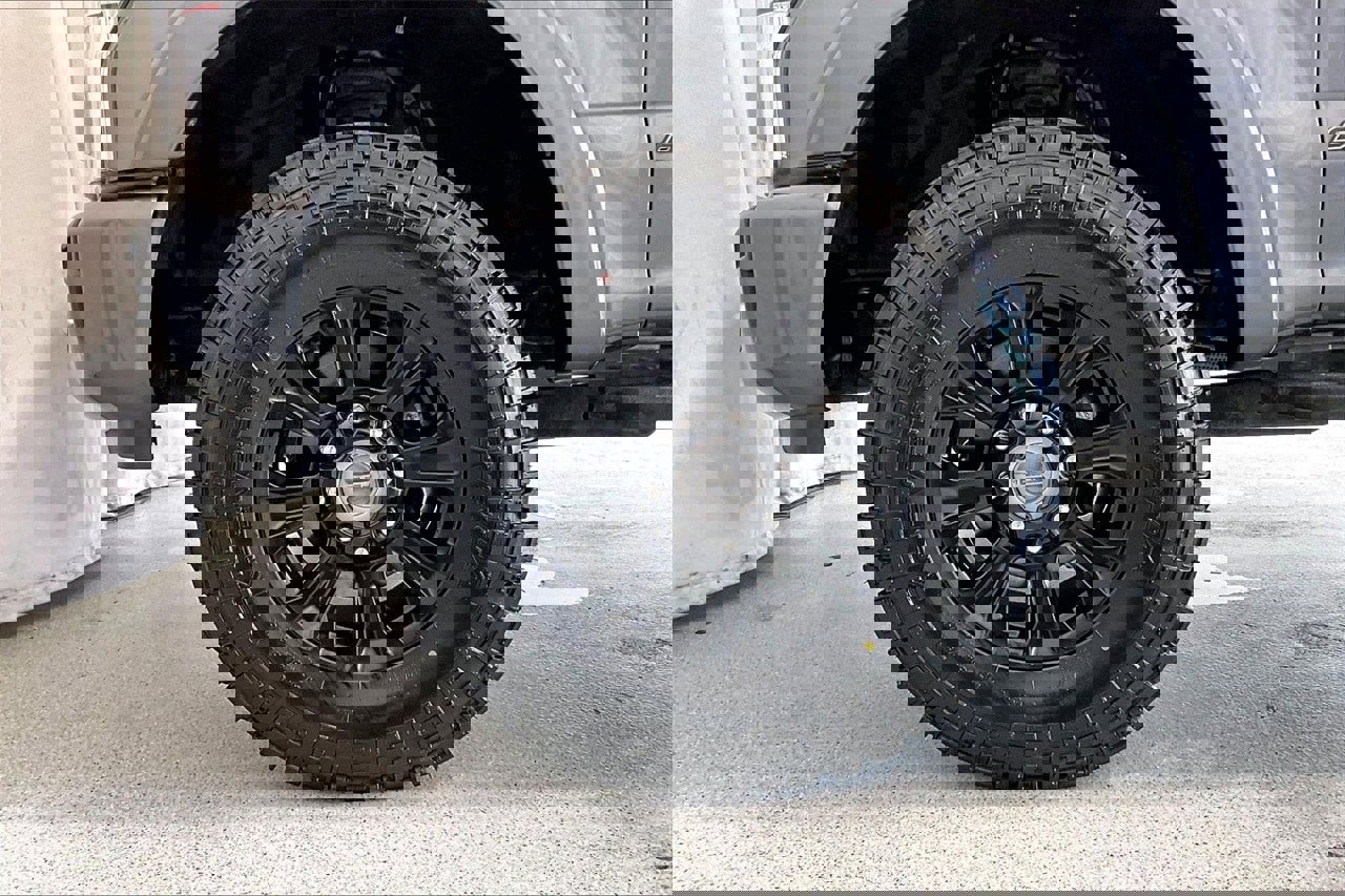 Certified 2021 Ford F250 Platinum w/ Tremor Off-Road Package image 8