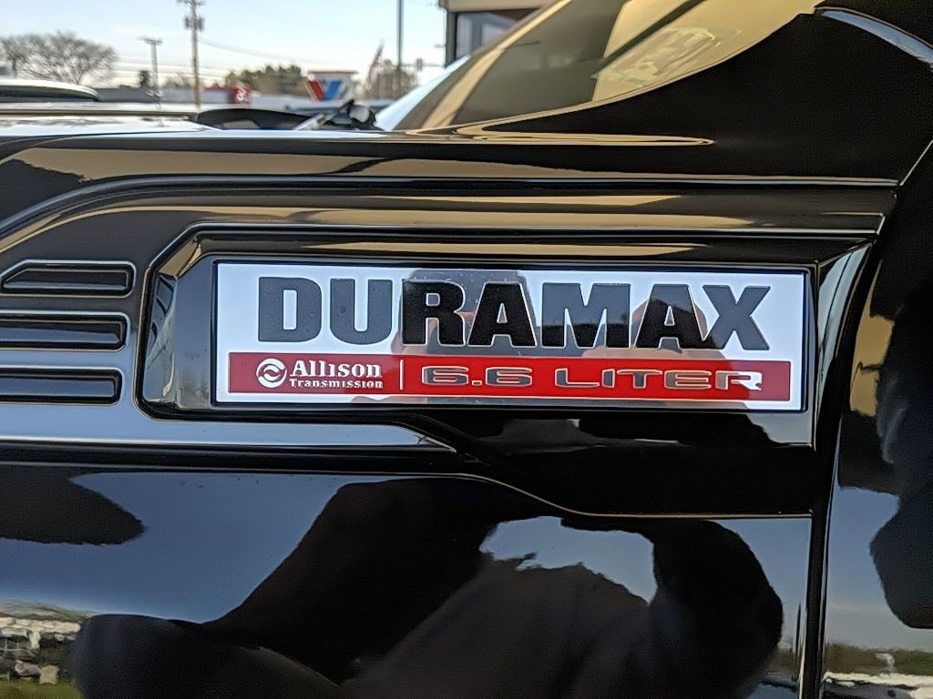 Used 2024 GMC Sierra 2500 AT4 w/ AT4 Premium Plus Package image 11