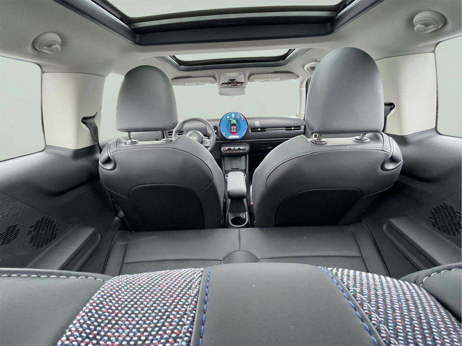 Used 2025 MINI Cooper S image 11