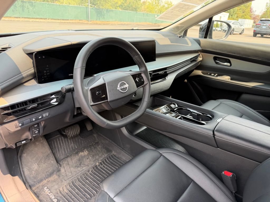 Used 2025 Nissan Murano SL w/ Cargo Package AWD/4WD image 17