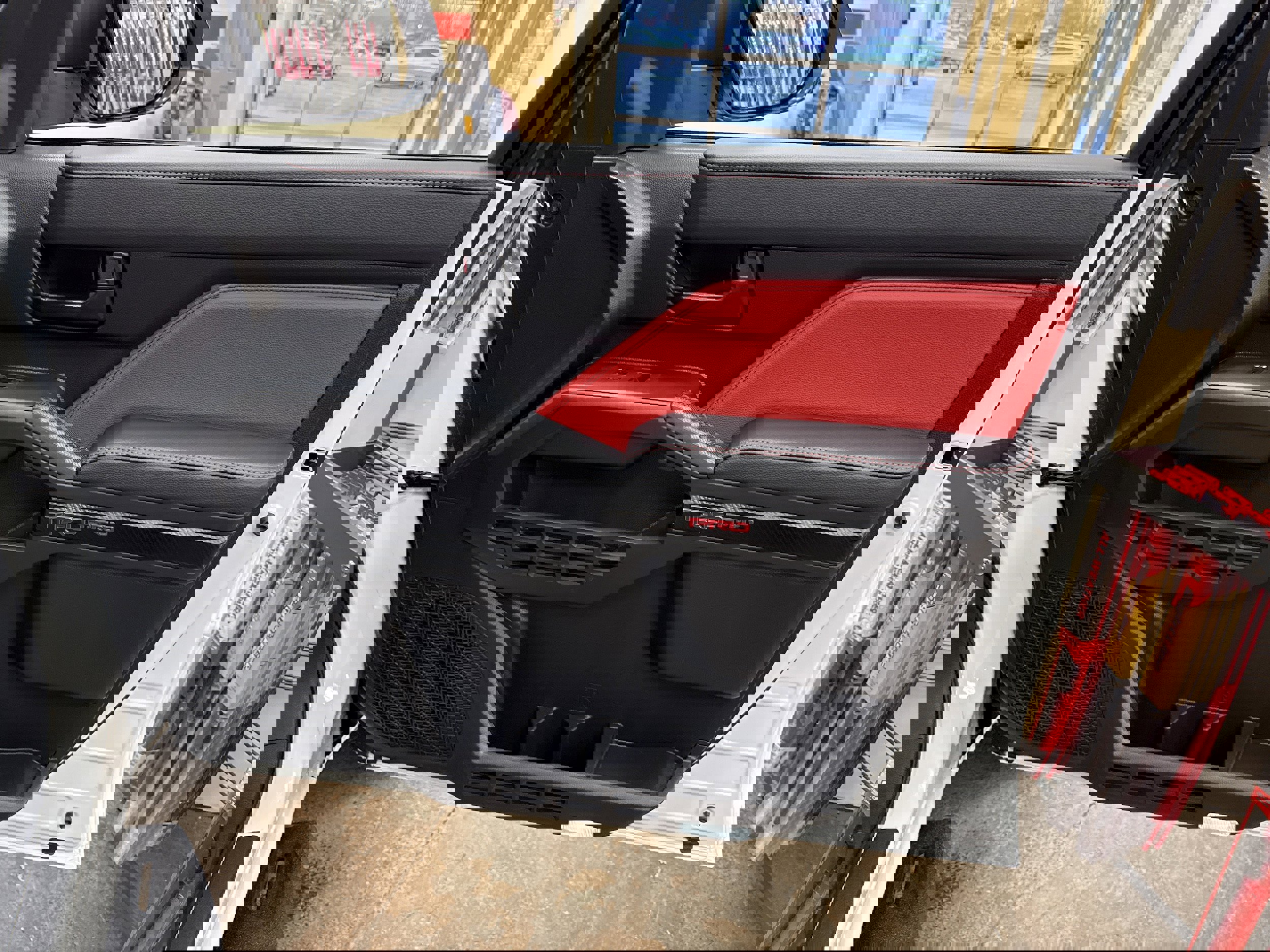 Used 2025 Toyota Tacoma TRD Pro image 18