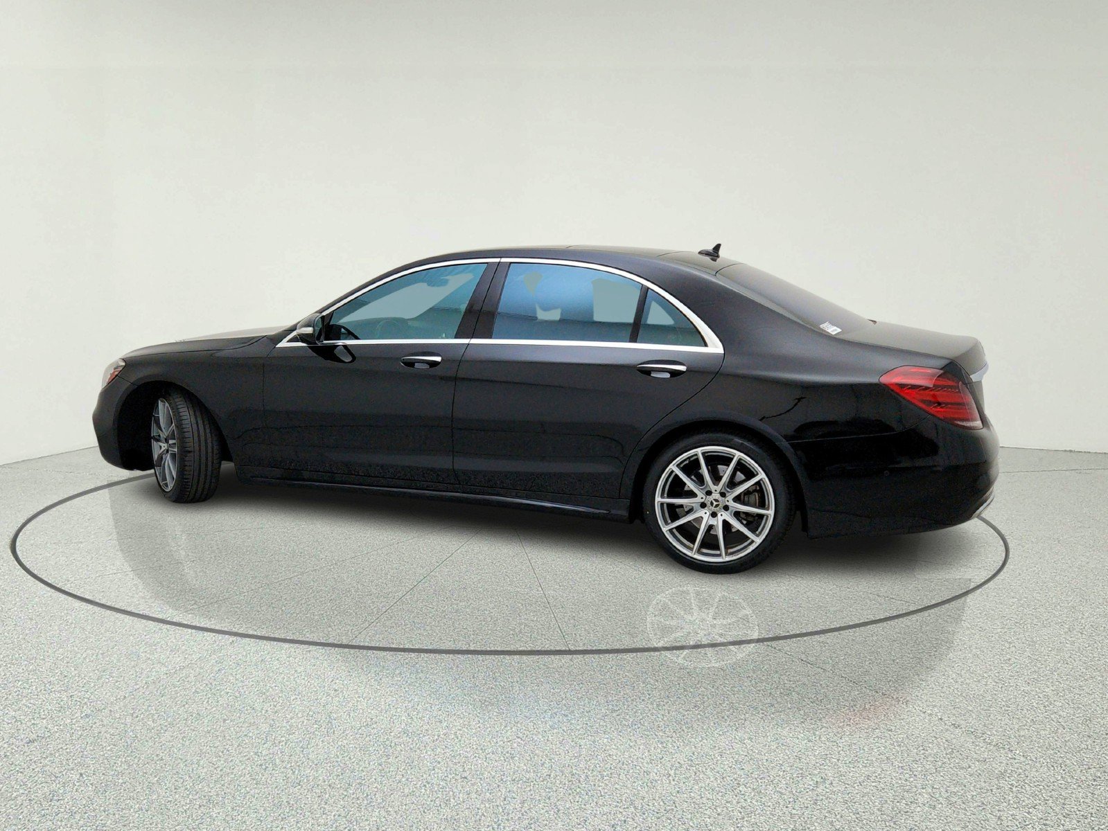 Used 2018 Mercedes-Benz S 450 Sedan image 13