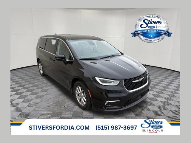 Used 2024 Chrysler Pacifica Touring-L FWD 360° Tour