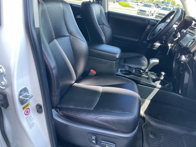 Used 2017 Toyota 4Runner TRD Pro AWD/4WD image 18