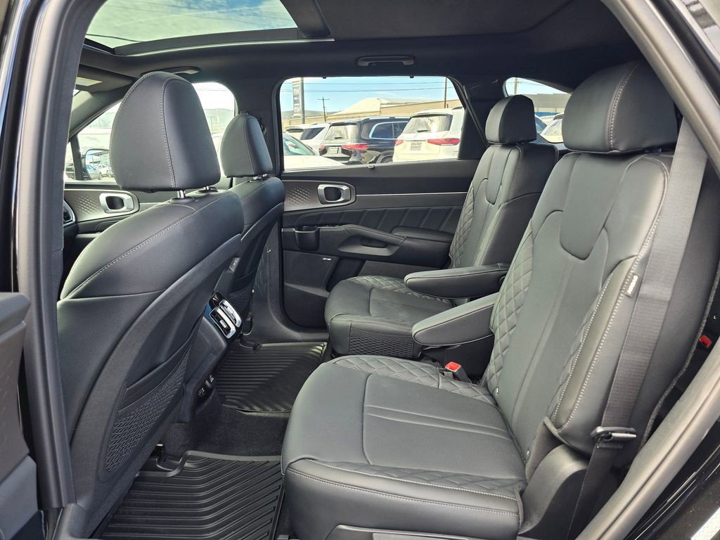 New 2026 Kia Sorento SX Prestige AWD/4WD image 17