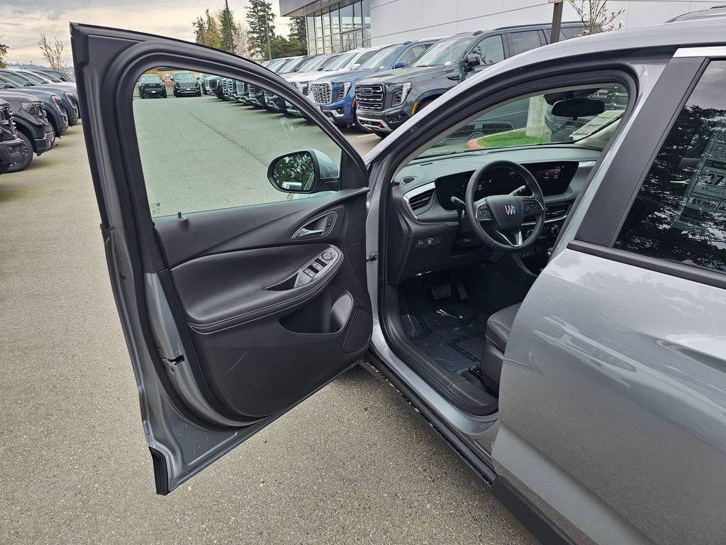 New 2026 Buick Encore GX Preferred AWD/4WD image 18