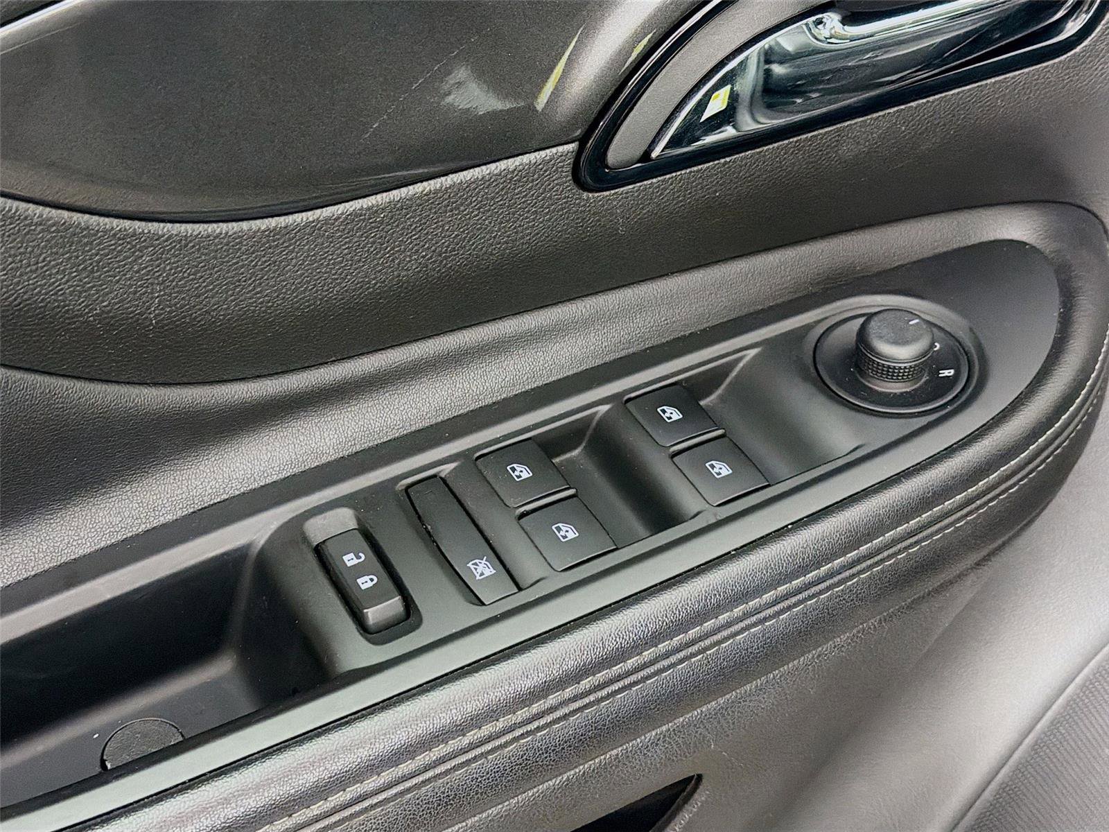 Used 2019 Buick Encore Essence w/ Safety Package II image 18