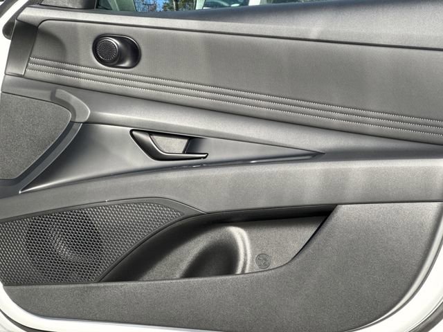 New 2026 Hyundai Elantra Sport image 14