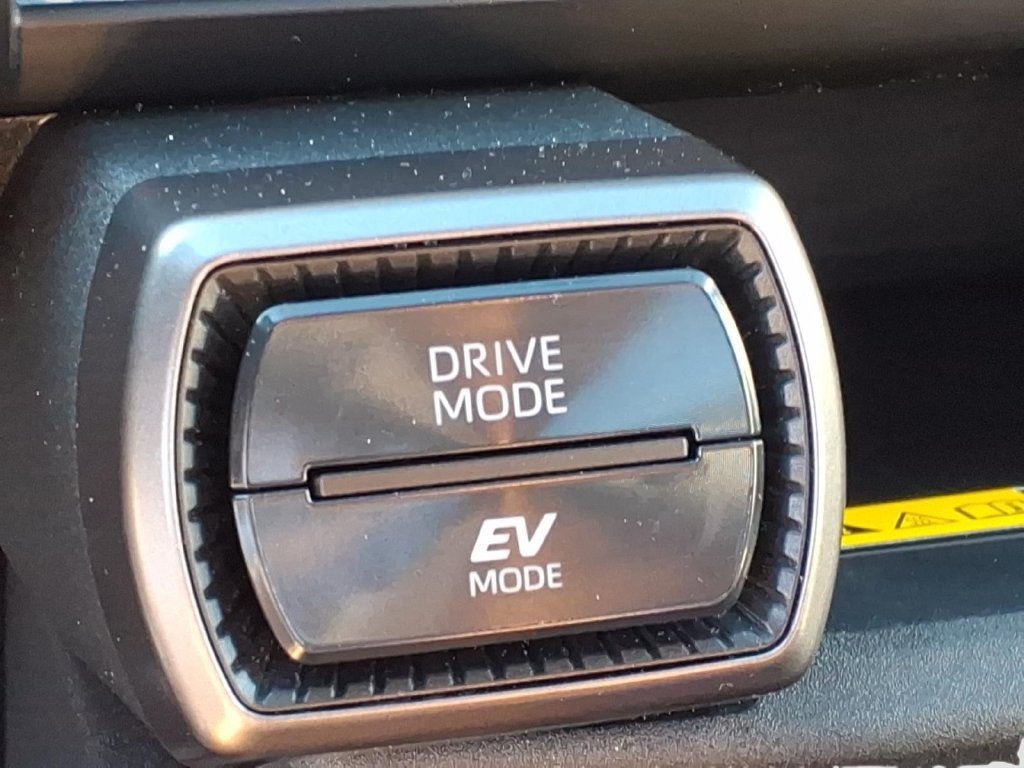 Used 2026 Toyota RAV4 XLE Premium w/ Panoramic Sun Roof Package FWD image 20