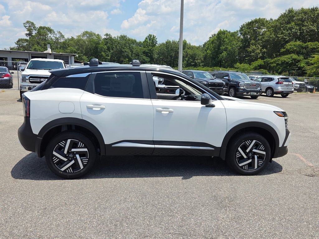 New 2026 Nissan Kicks SV w/ Cold Weather Package FWD image 11