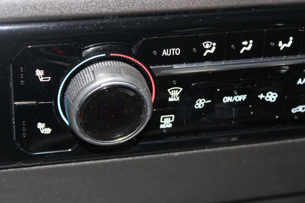 Used 2023 Chevrolet Silverado 1500 LT image 41