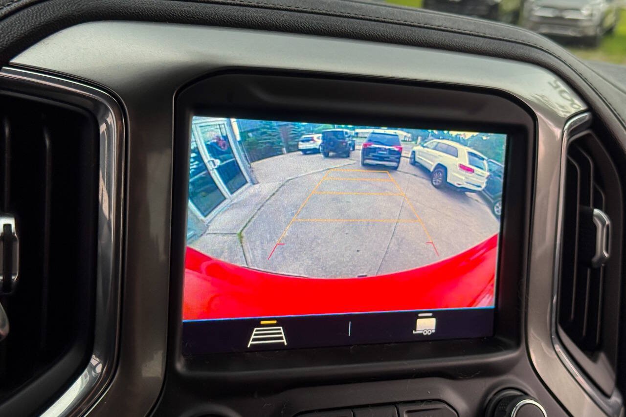 Used 2021 Chevrolet Silverado 1500 LT w/ LPO, Dark Essentials Package AWD/4WD image 33