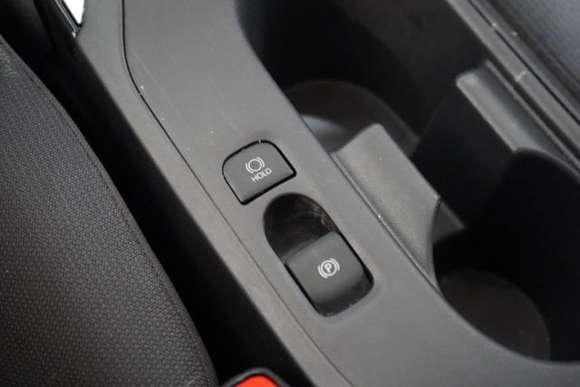 Used 2025 Toyota Corolla LE image 30