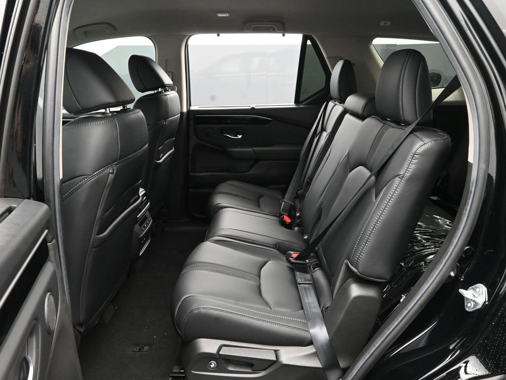 New 2025 Honda Pilot EX-L image 36