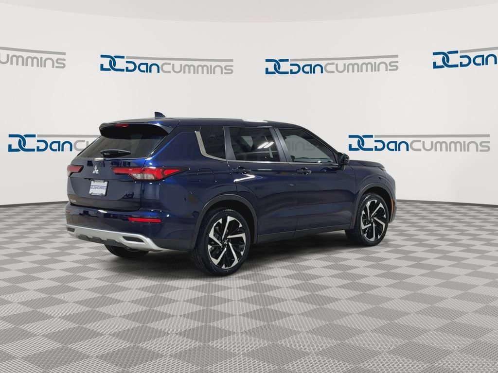 Used 2024 Mitsubishi Outlander SE FWD image 8