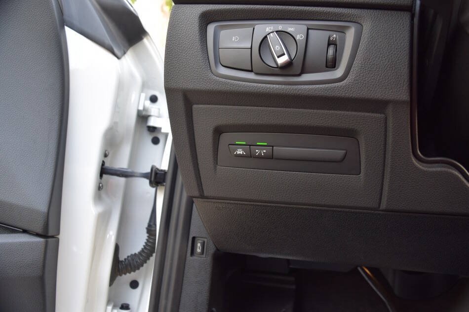 Used 2021 BMW 230i xDrive Convertible AWD/4WD image 74
