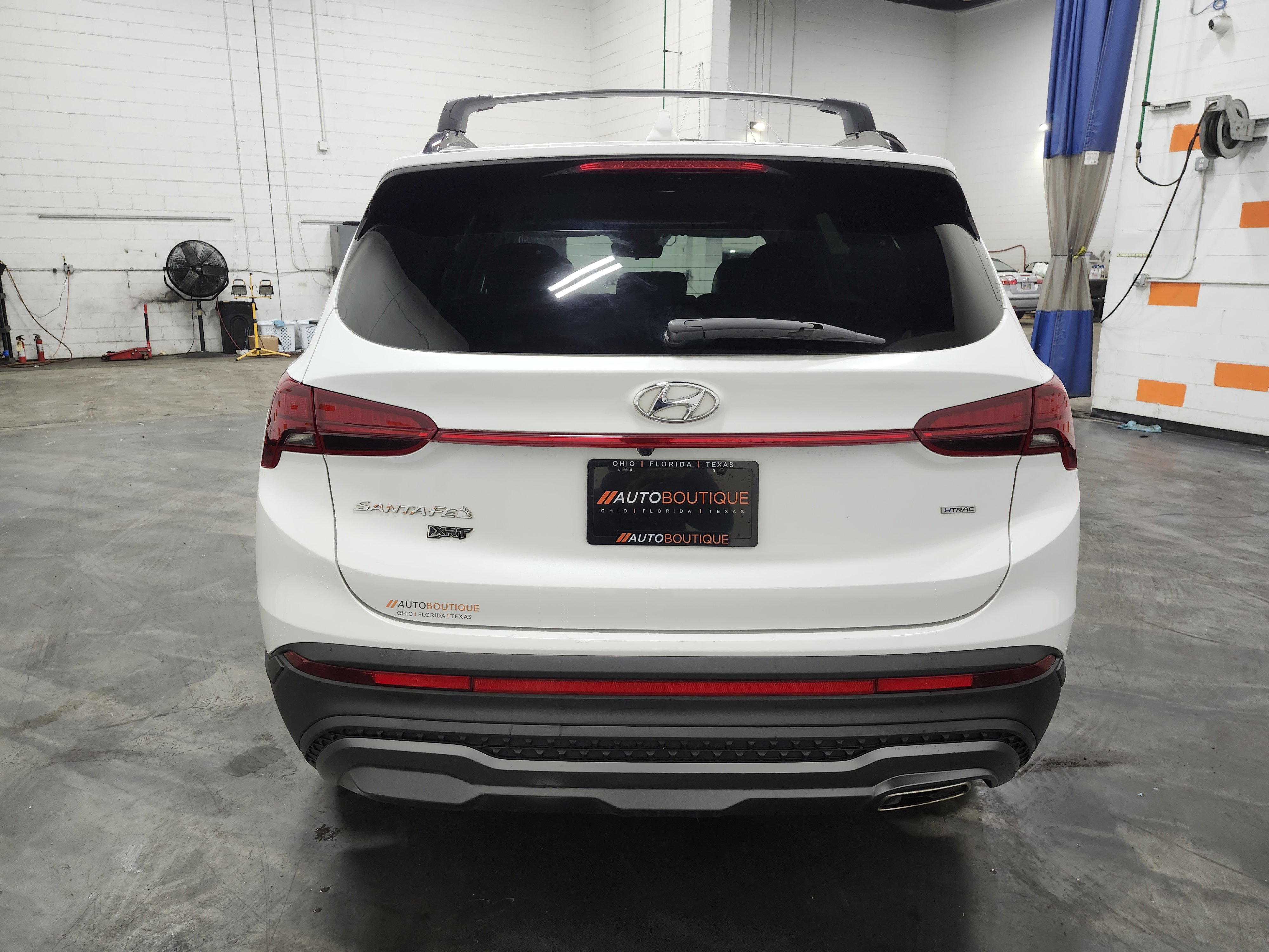 Used 2023 Hyundai Santa Fe XRT w/ Cargo Package image 19
