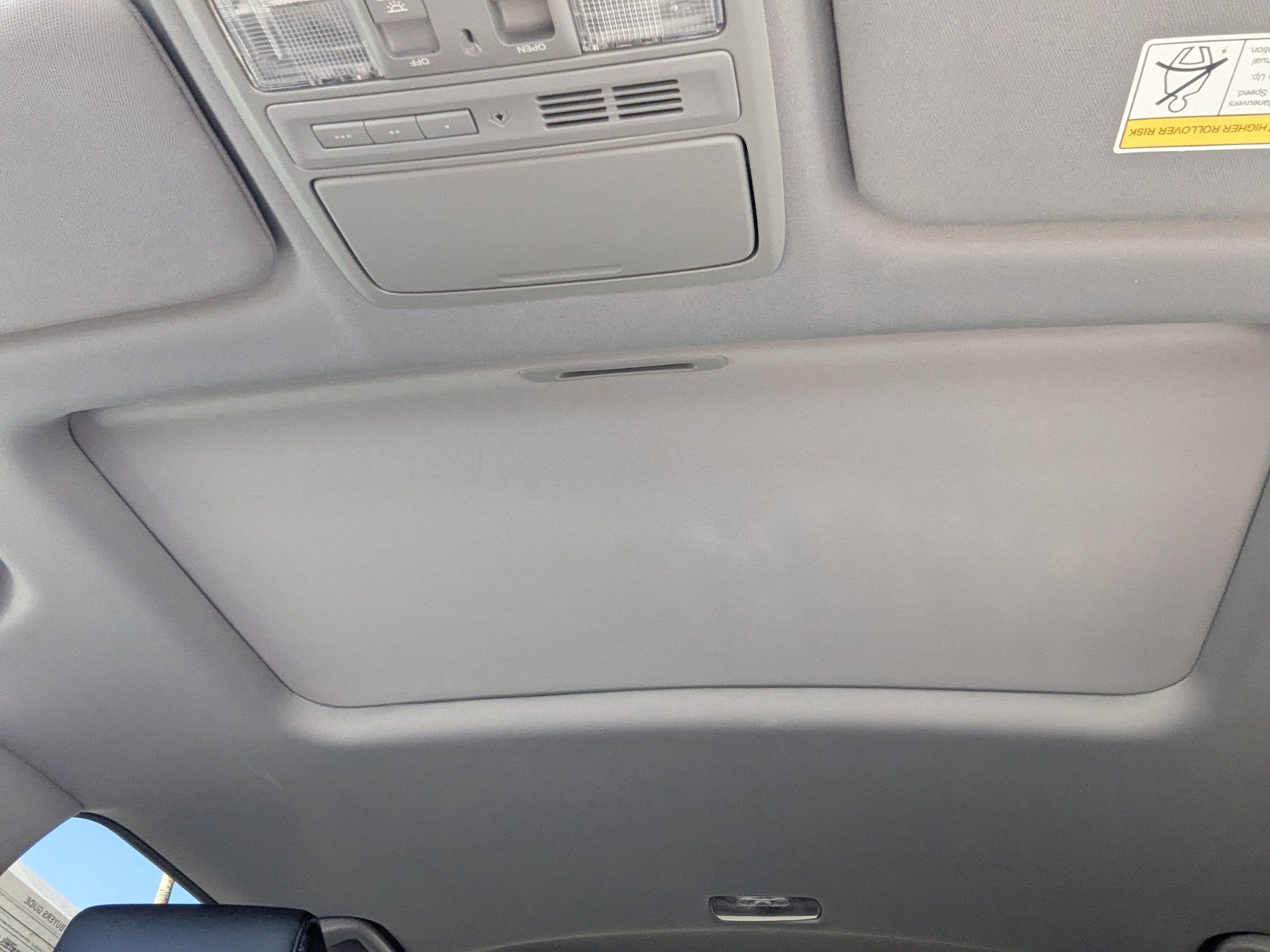 Used 2022 Honda CR-V EX-L image 12