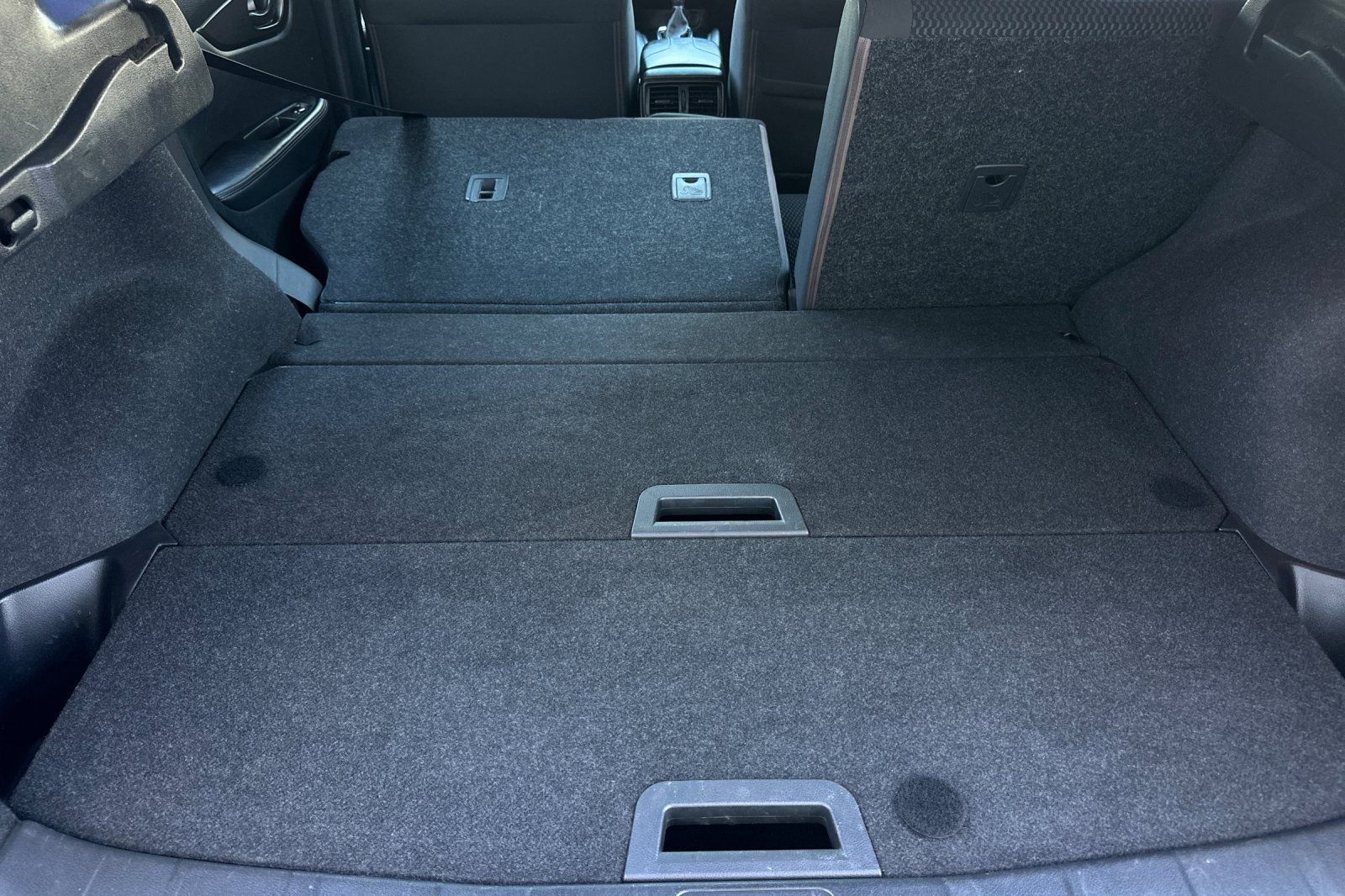 Used 2019 Nissan Rogue Sport S image 14