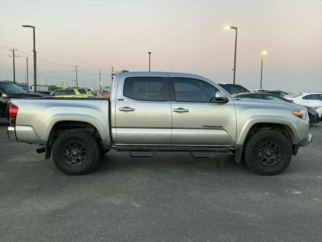 Certified 2022 Toyota Tacoma SR5 RWD image 3