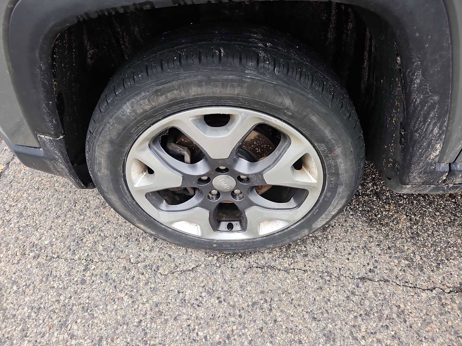 Used 2020 Jeep Compass Limited image 2