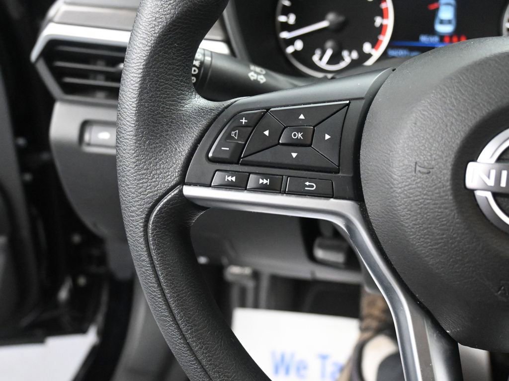 Used 2024 Nissan Altima 2.5 SV image 36