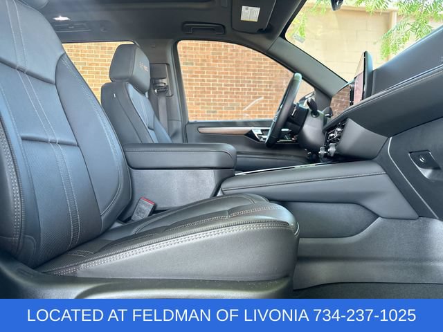 Certified 2025 Chevrolet Tahoe High Country AWD/4WD image 29