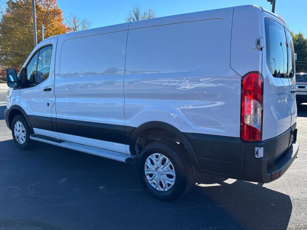 Used 2024 Ford Transit 250 Low Roof w/ Exterior Upgrade Package image 5