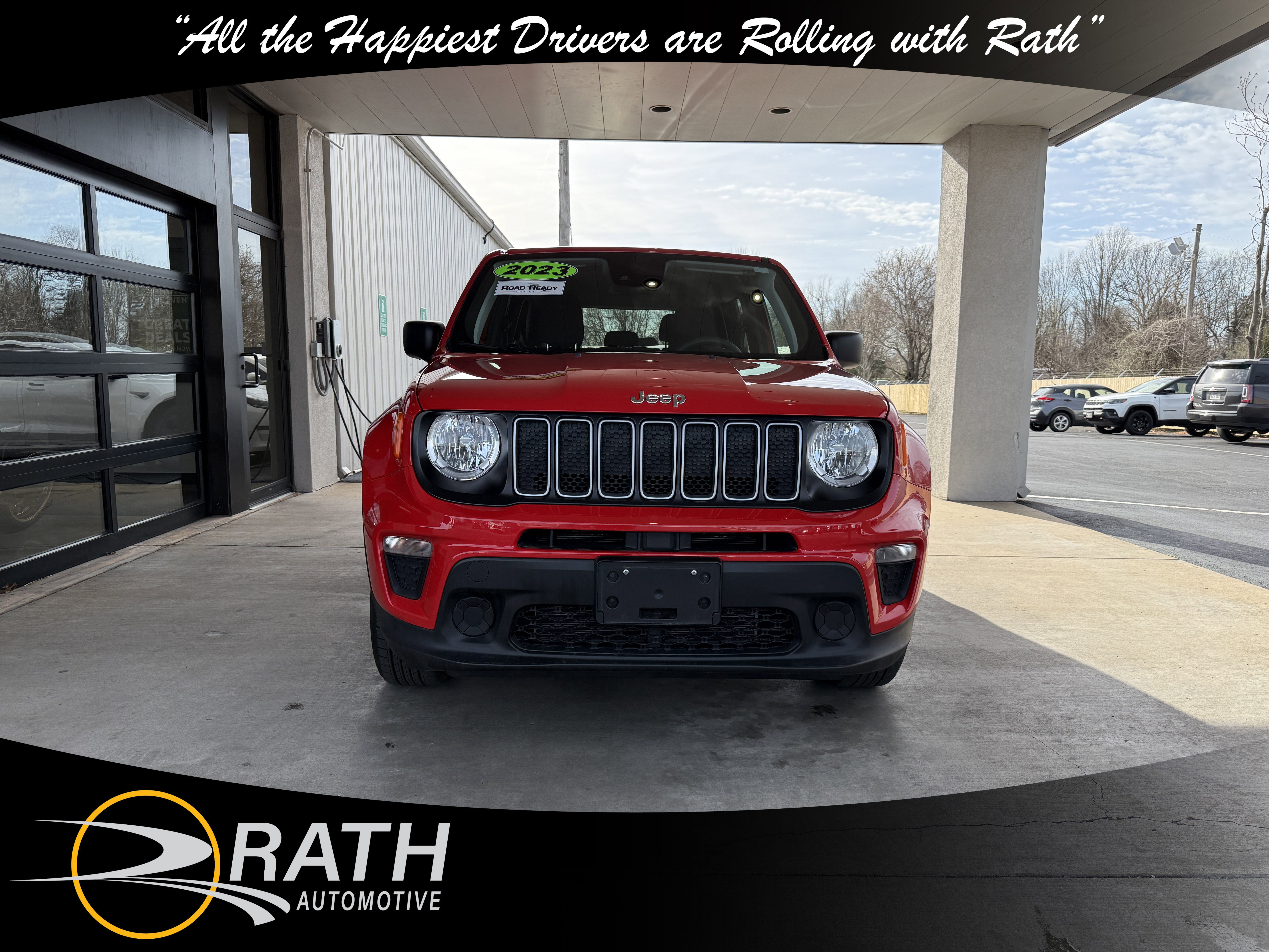 Used 2023 Jeep Renegade Latitude image 3