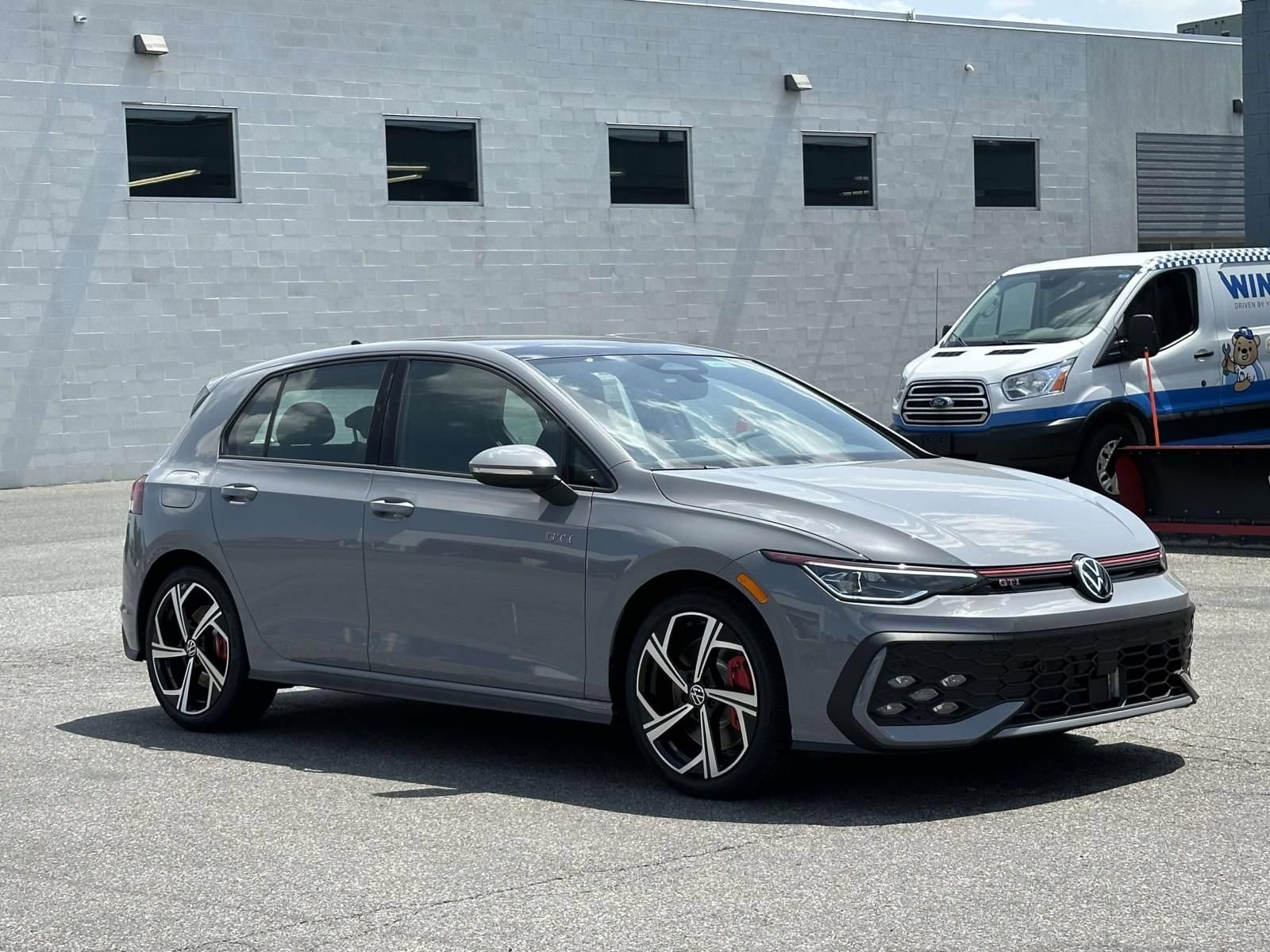 New 2026 Volkswagen GTI SE FWD image 8