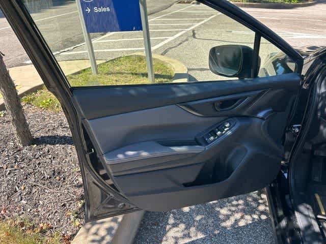 Used 2022 Subaru Crosstrek 2.5i Sport w/ Moonroof Package AWD/4WD image 20