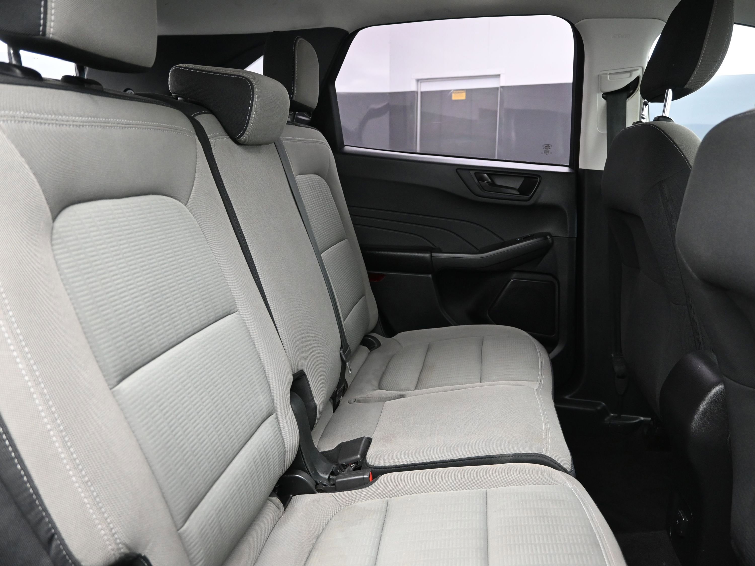 Used 2022 Ford Escape S image 24