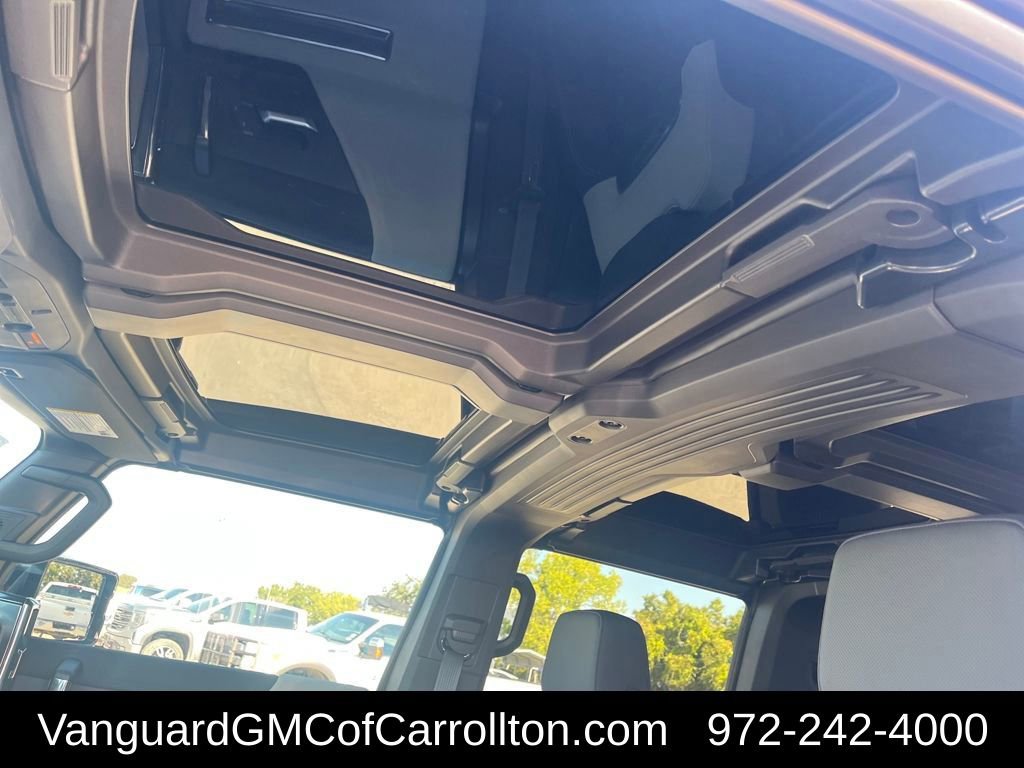 New 2026 GMC Hummer EV SUV w/ LPO, Sport Package image 20