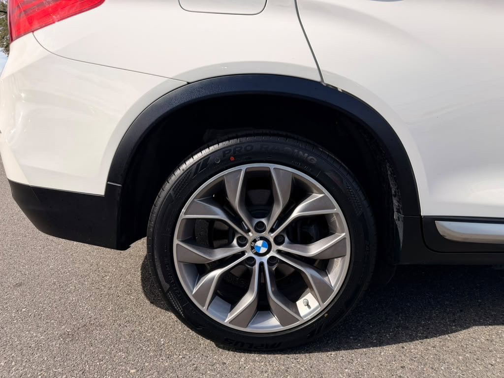 Used 2016 BMW X4 xDrive28i AWD/4WD image 37