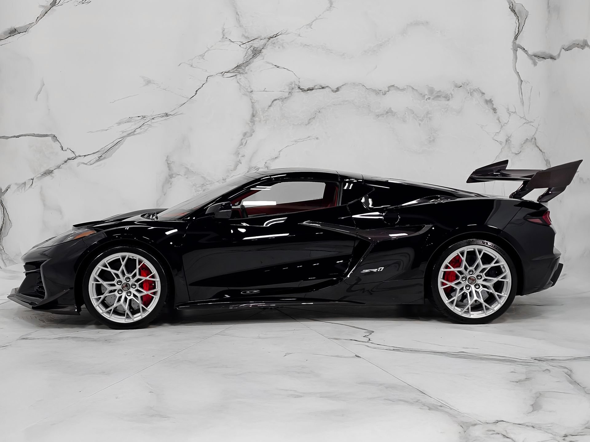 Used 2026 Chevrolet Corvette ZR1 w/ ZR1 Carbon Fiber Aero Package RWD image 10