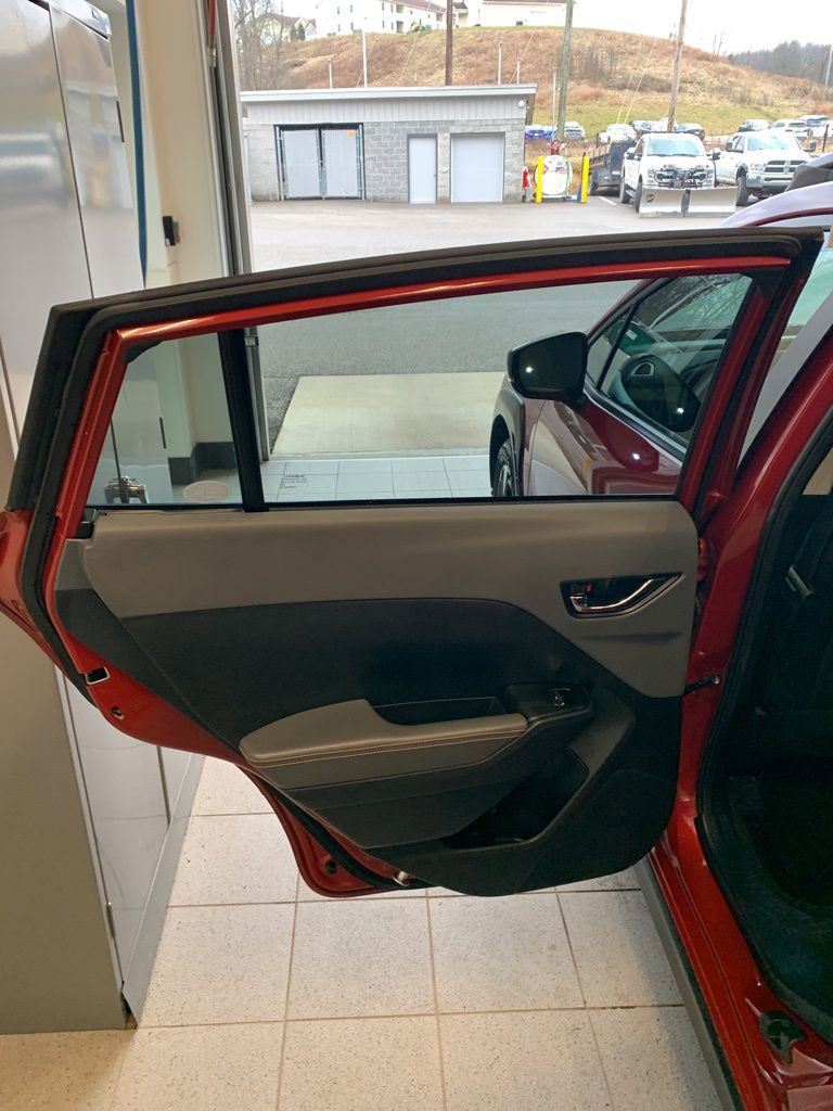 Used 2024 Subaru Crosstrek 2.5i Limited w/ Crosstrek Mirror Package AWD/4WD image 7