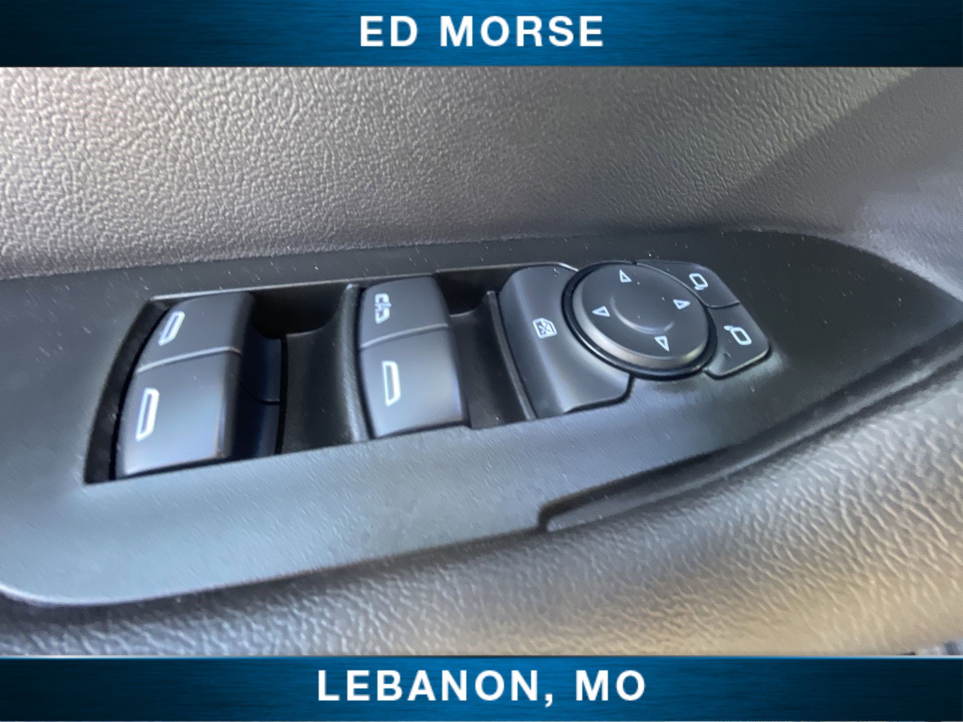 Used 2025 Chevrolet Blazer LT FWD image 22