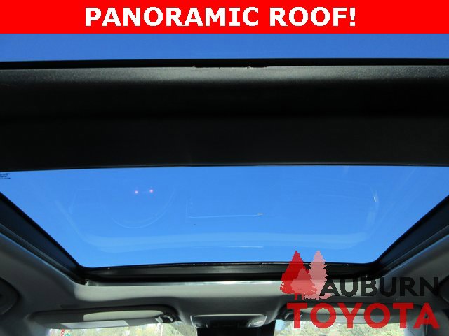 Certified 2025 Toyota Camry XLE image 9