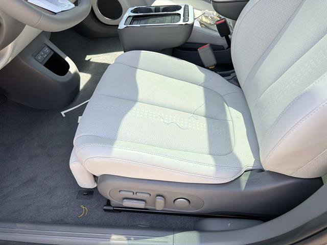 New 2026 Hyundai Ioniq 5 Limited RWD image 17