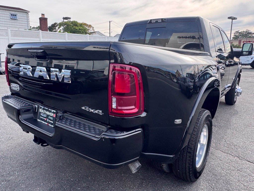 Used 2026 RAM 3500 Longhorn AWD/4WD image 8