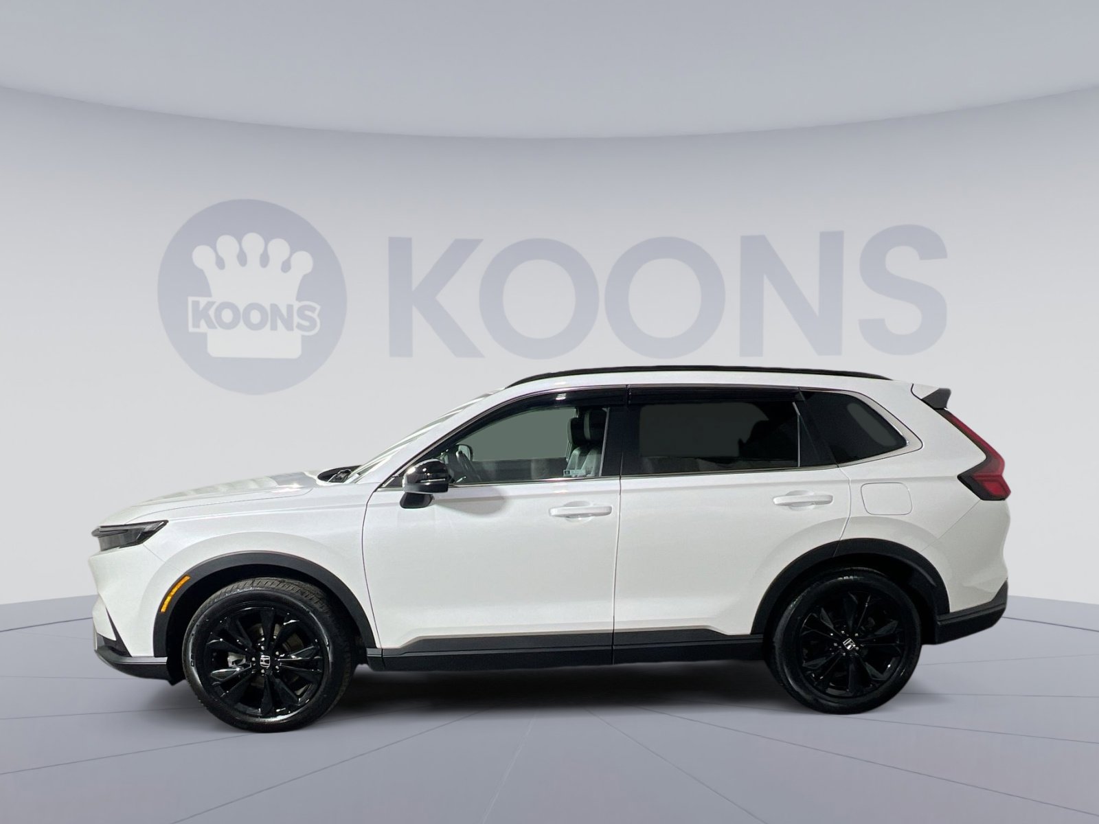 Used 2024 Honda CR-V Sport Touring image 2