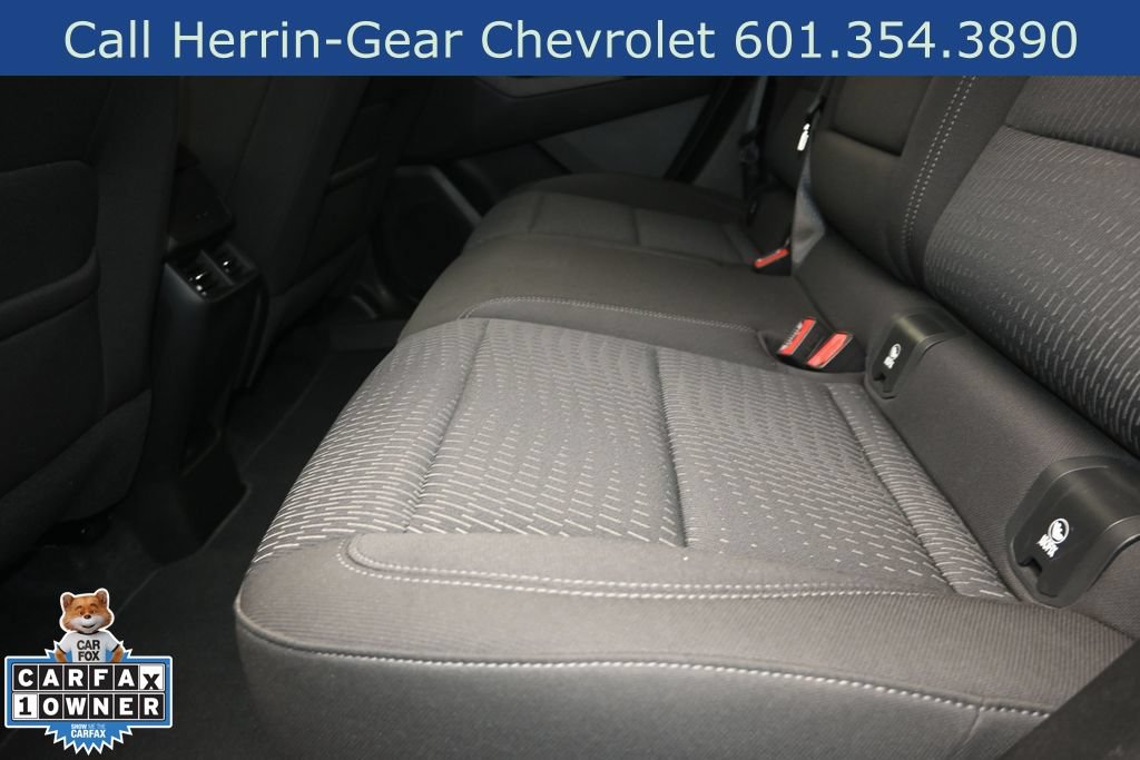 Used 2025 Chevrolet Equinox LT w/ Safety and Technology Package FWD image 16